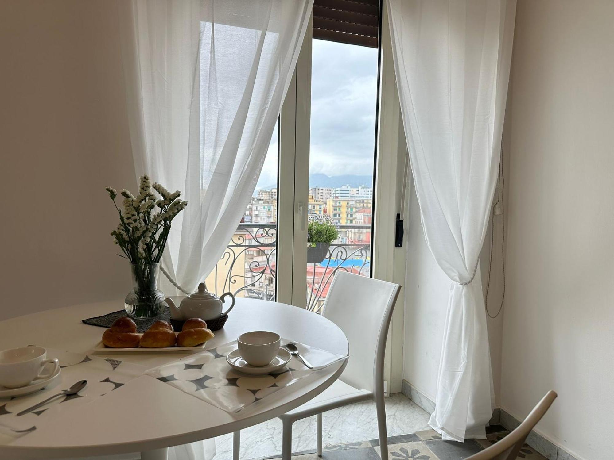 Habitatio Mercatorum - Ls Naples